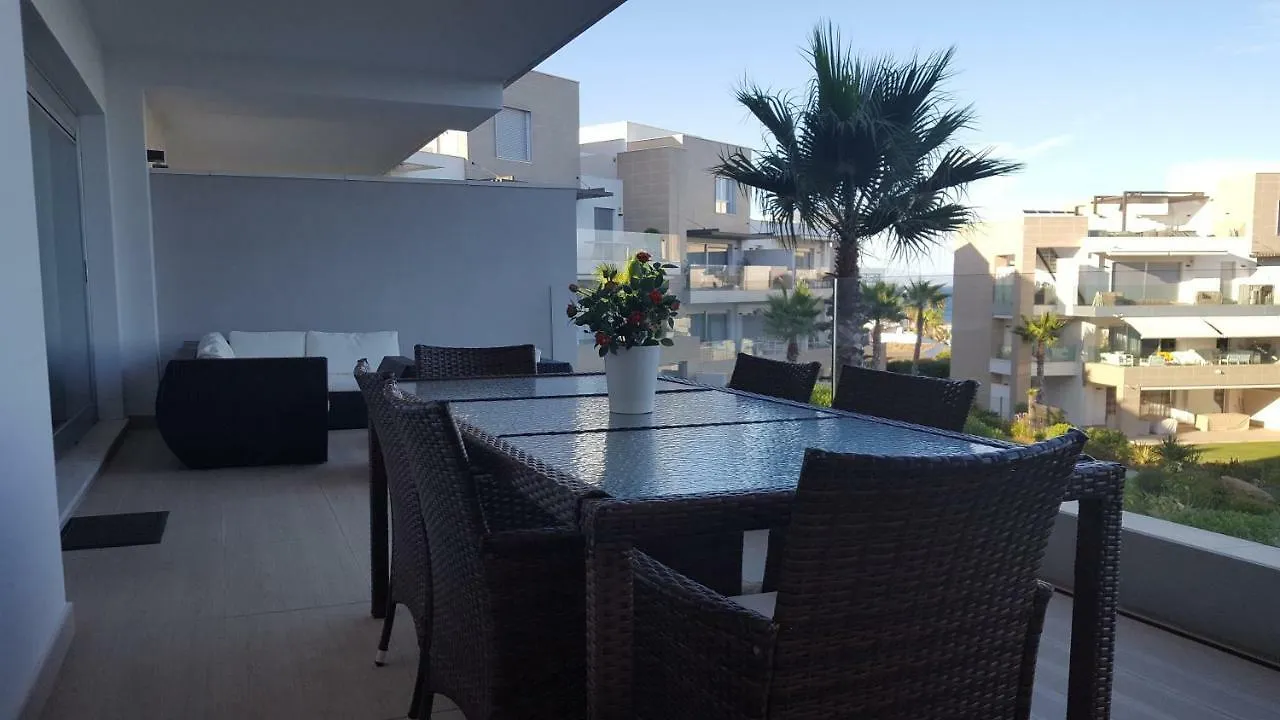 Horizon Beach Apartment Estepona