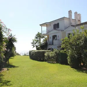 Adosado Junto A Mar Estepona