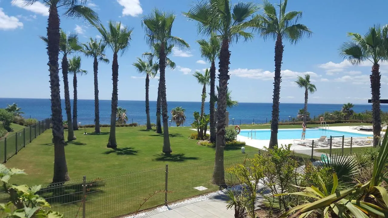 Horizon Beach Apartment Estepona